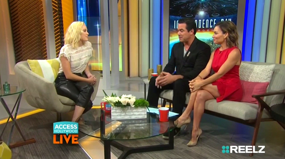 maikamonroe00054.jpg