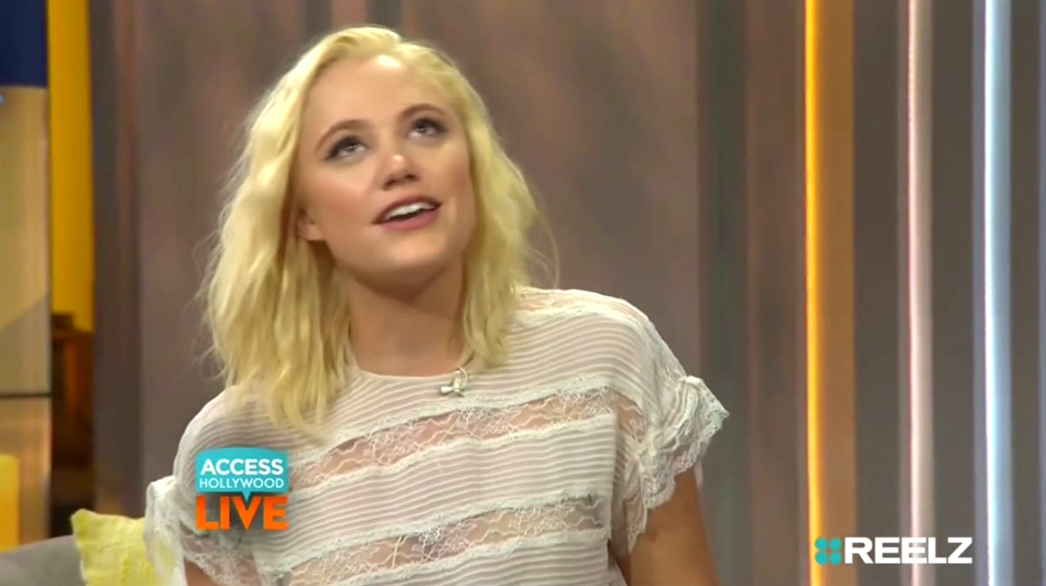 maikamonroe00193.jpg