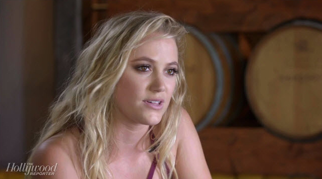 maikamonroe00809.jpg