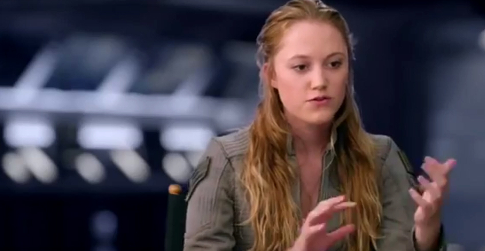maikamonroe00622.jpg