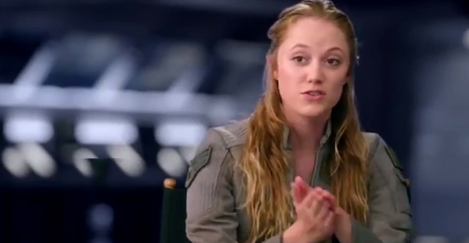 maikamonroe00631.jpg