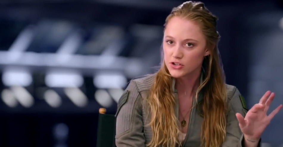 maikamonroe00648.jpg