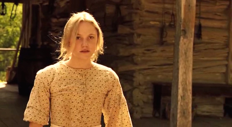 maikamonroe00650.jpg