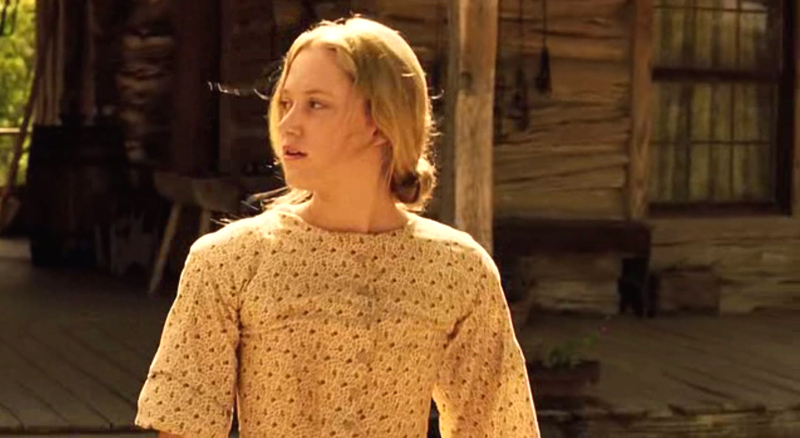 maikamonroe00653.jpg