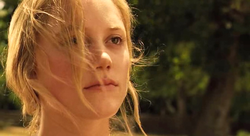 maikamonroe00684.jpg