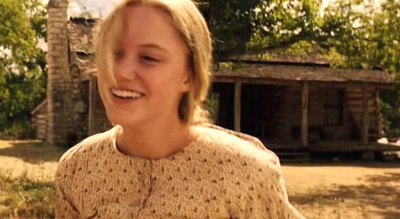 maikamonroe00723.jpg