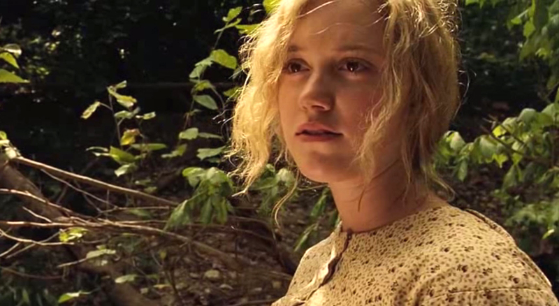 maikamonroe01801.jpg