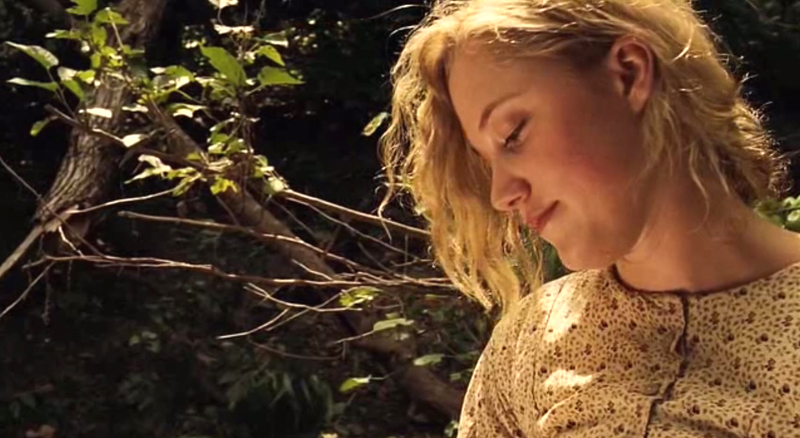 maikamonroe01822.jpg