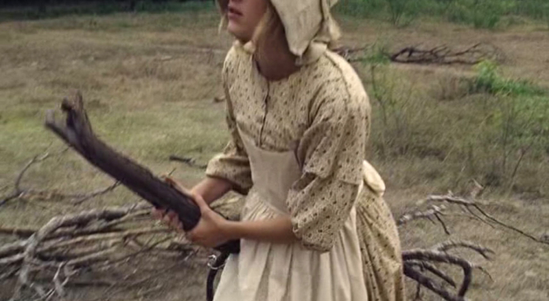 maikamonroe01862.jpg
