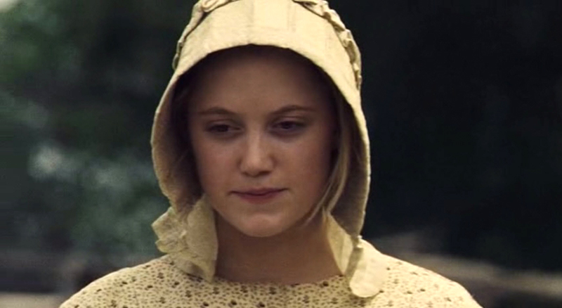 maikamonroe01881.jpg