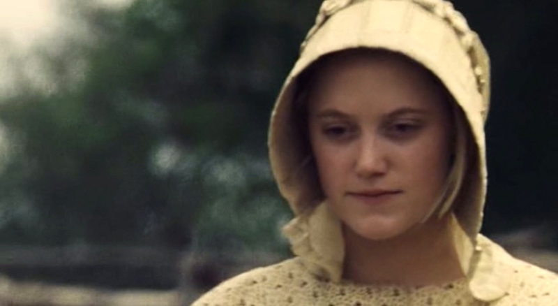 maikamonroe01882.jpg