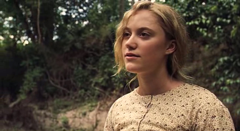 maikamonroe02582.jpg