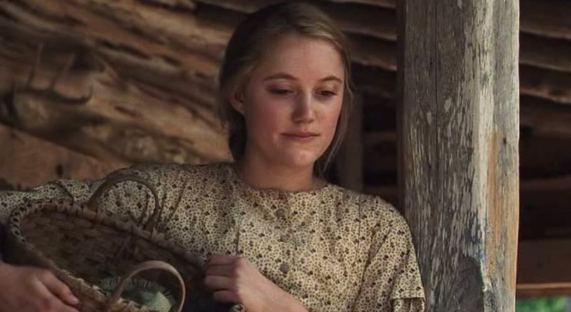 maikamonroe02720.jpg