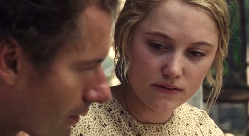 maikamonroe02825.jpg