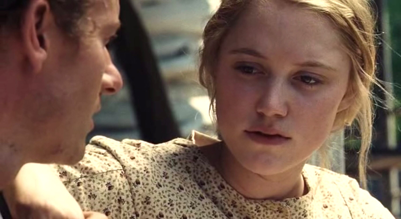 maikamonroe02839.jpg