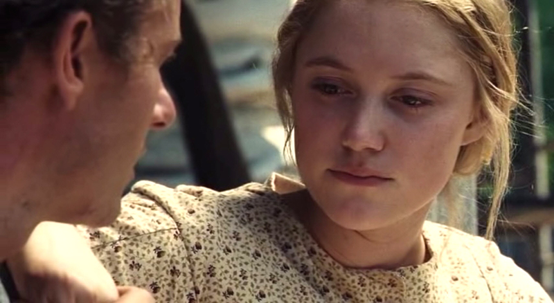 maikamonroe02845.jpg