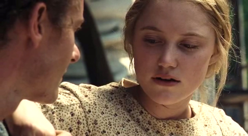 maikamonroe02851.jpg