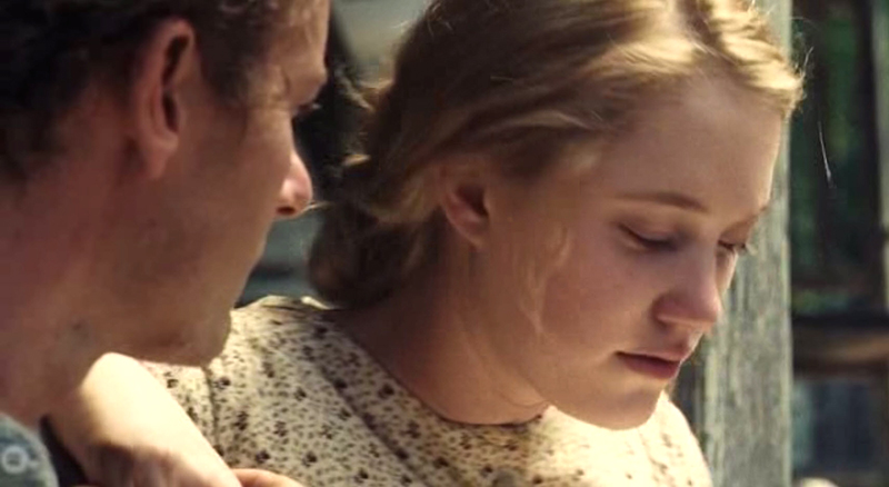maikamonroe02859.jpg