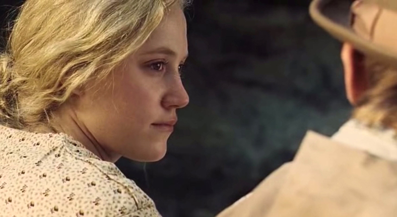maikamonroe03437.jpg