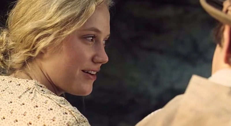 maikamonroe03453.jpg