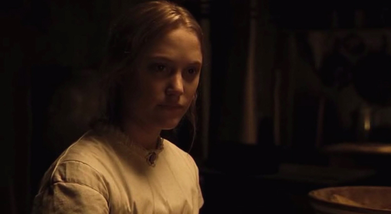 maikamonroe03602.jpg