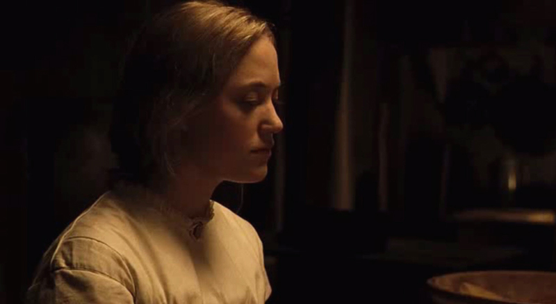 maikamonroe03640.jpg