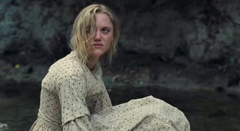 maikamonroe03831.jpg