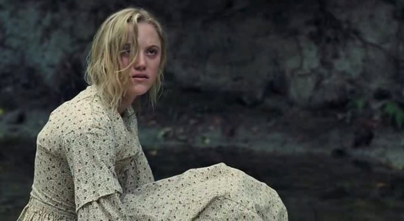 maikamonroe03833.jpg