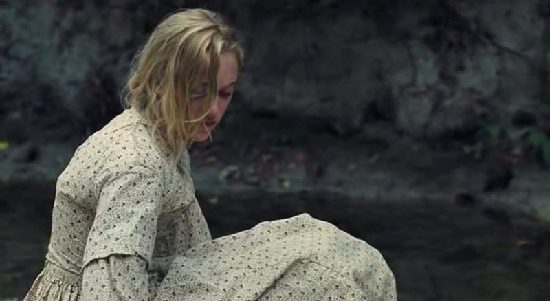 maikamonroe03836.jpg