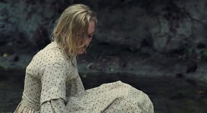 maikamonroe03837.jpg