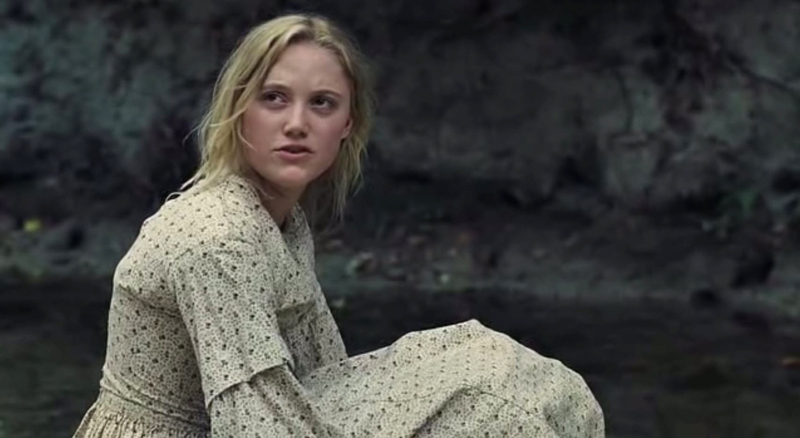 maikamonroe03849.jpg