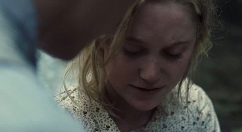 maikamonroe03877.jpg