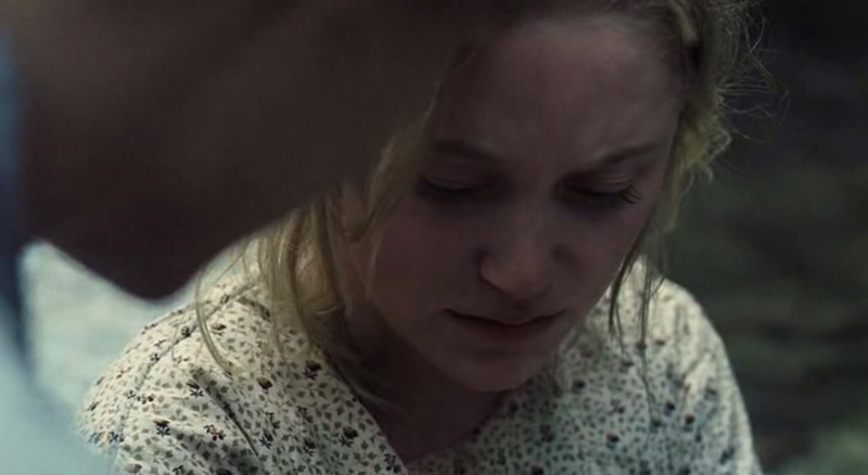 maikamonroe03888.jpg