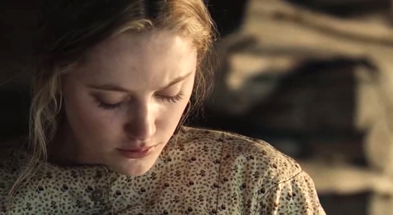 maikamonroe04888.jpg