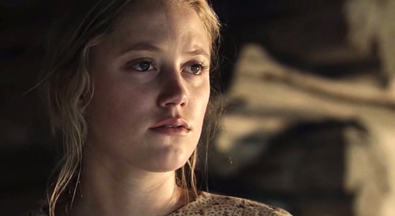 maikamonroe04893.jpg