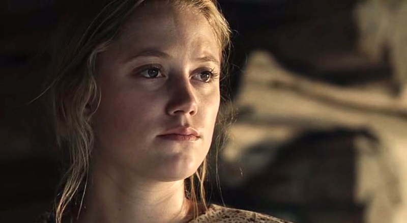 maikamonroe04894.jpg