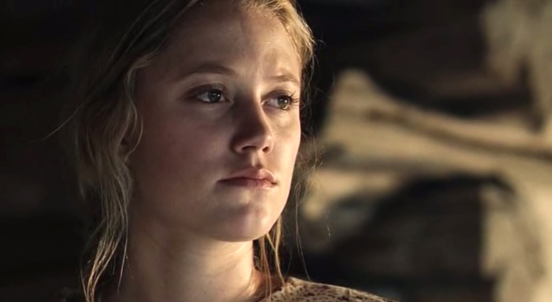 maikamonroe04895.jpg