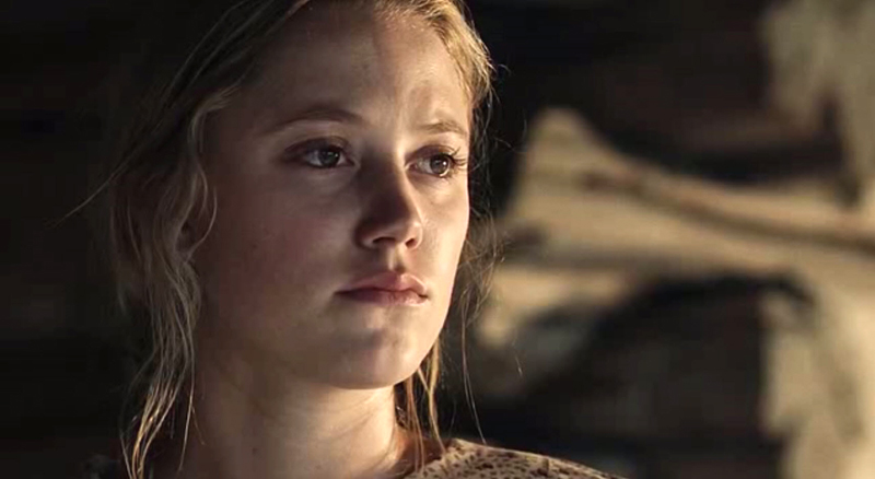 maikamonroe04897.jpg