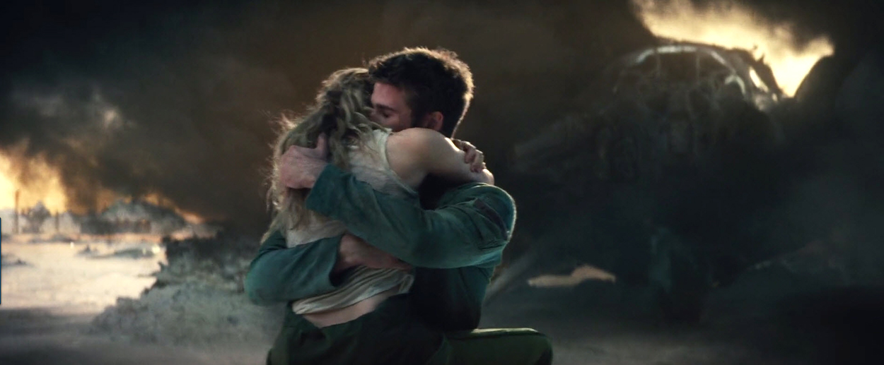 independenceday-maikamonroe4714.jpg independenceday-maikamonroe4714.jpg