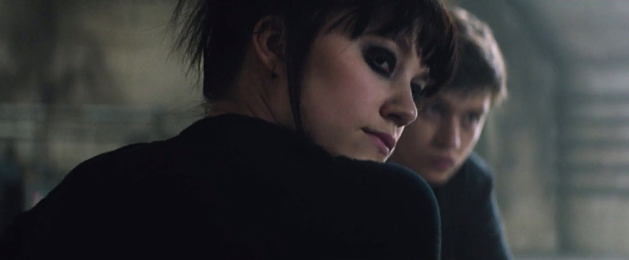 5thwave-ringer-maikamonroe-0303.jpg