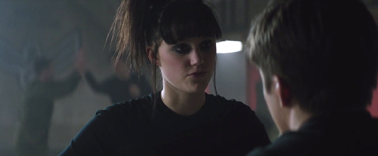 5thwave-ringer-maikamonroe-0321.jpg