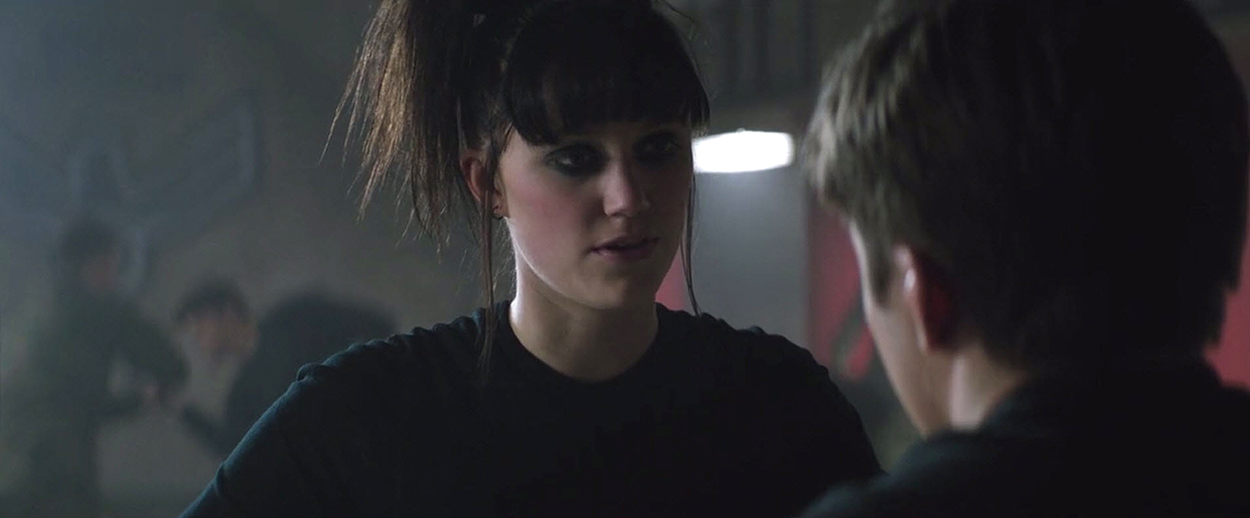 5thwave-ringer-maikamonroe-0323.jpg