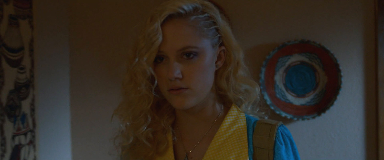 theguest-maikamonroe-00437.jpg