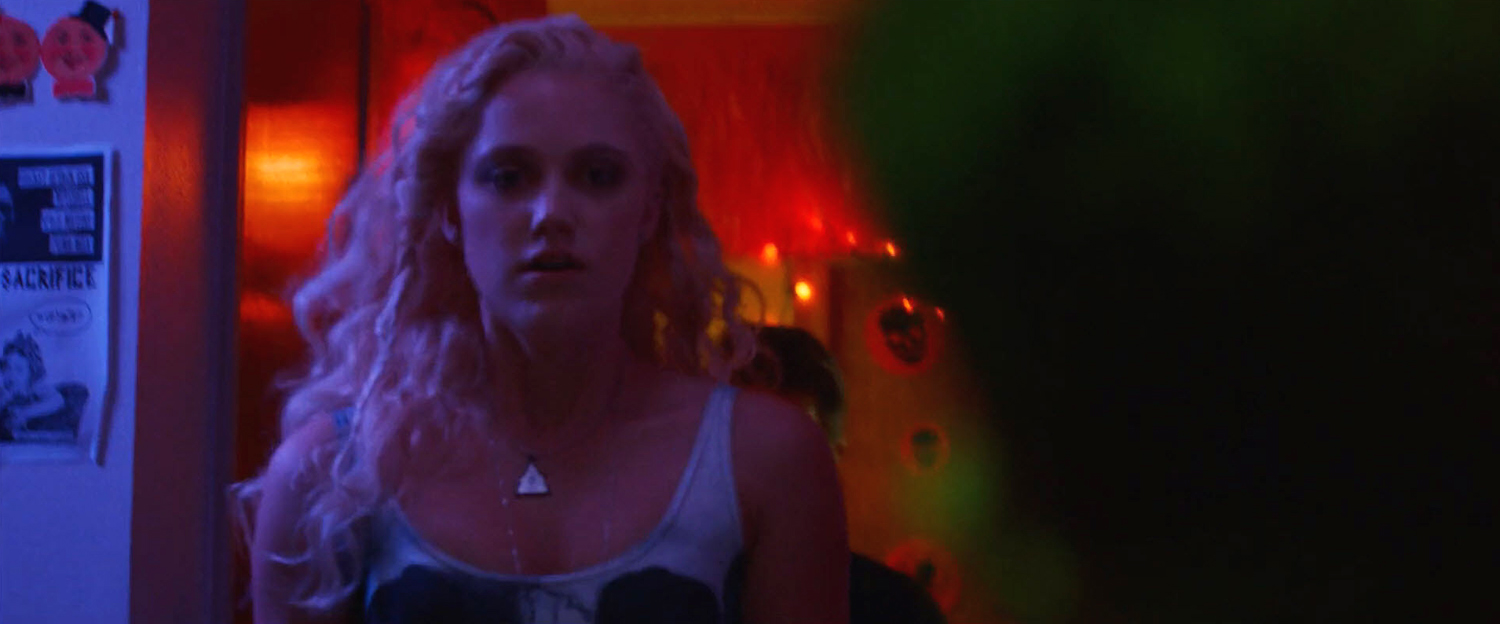 theguest-maikamonroe-02147.jpg