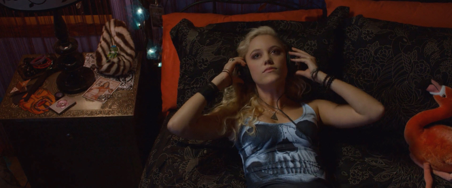 theguest-maikamonroe-02390.jpg