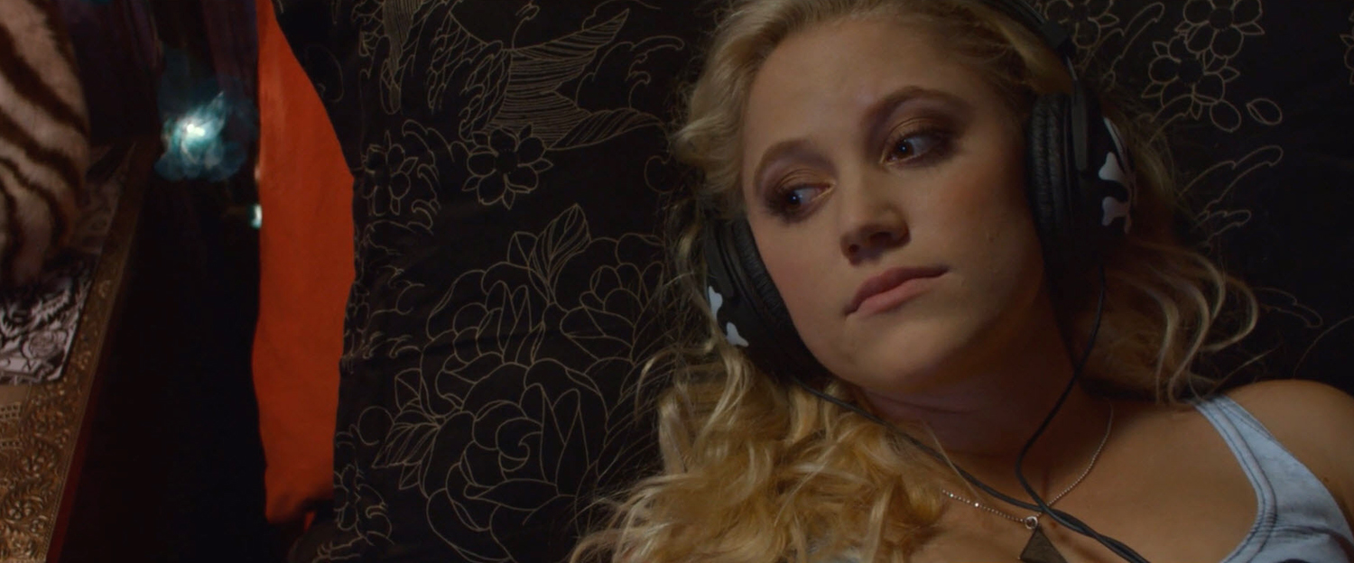 theguest-maikamonroe-02414.jpg