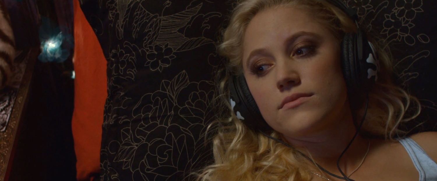 theguest-maikamonroe-02418.jpg