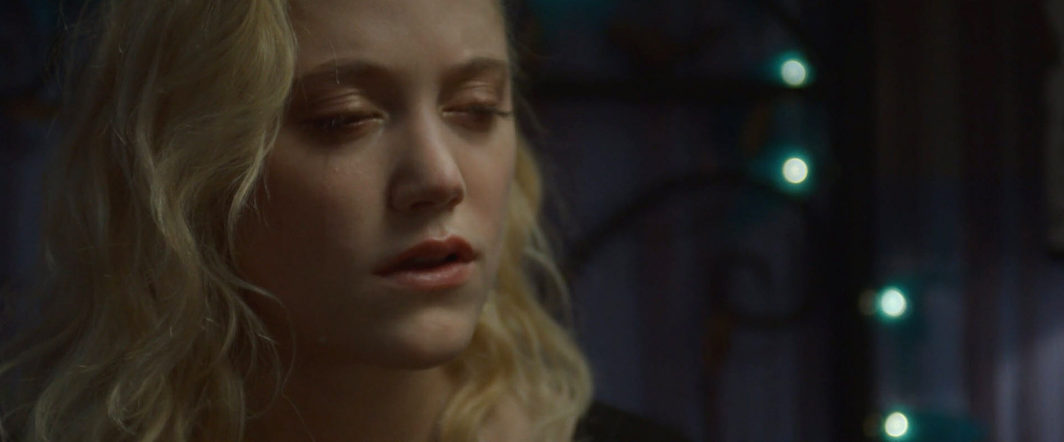 theguest-maikamonroe-03642.jpg