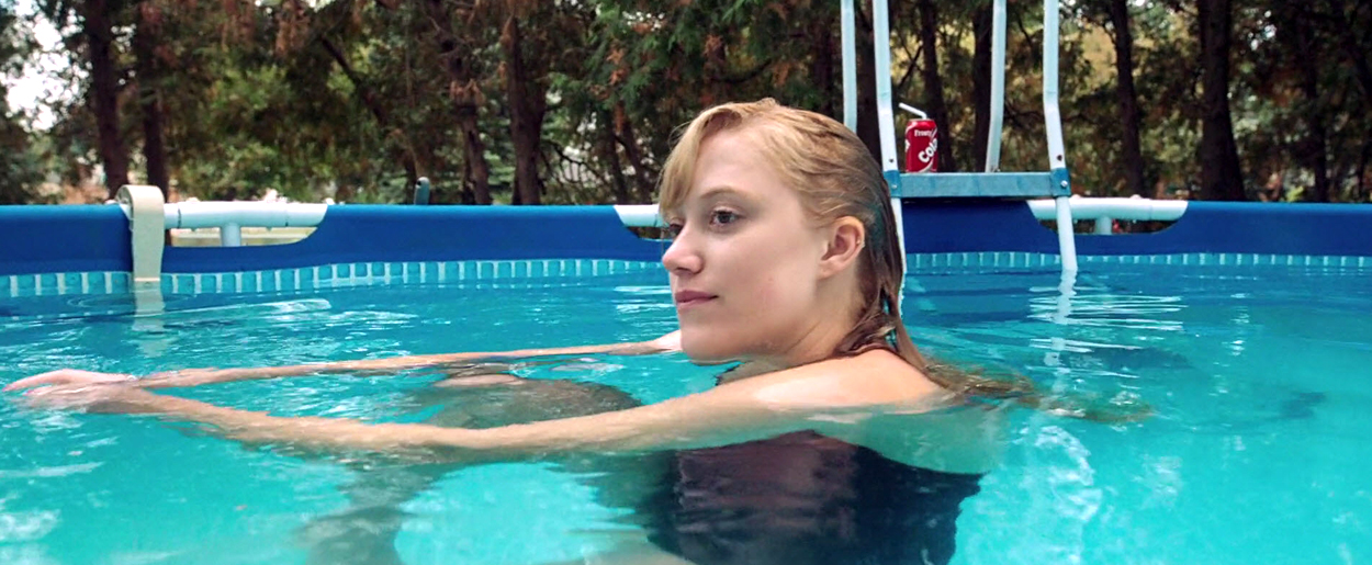 maikamonroe-itfollows00301.jpg