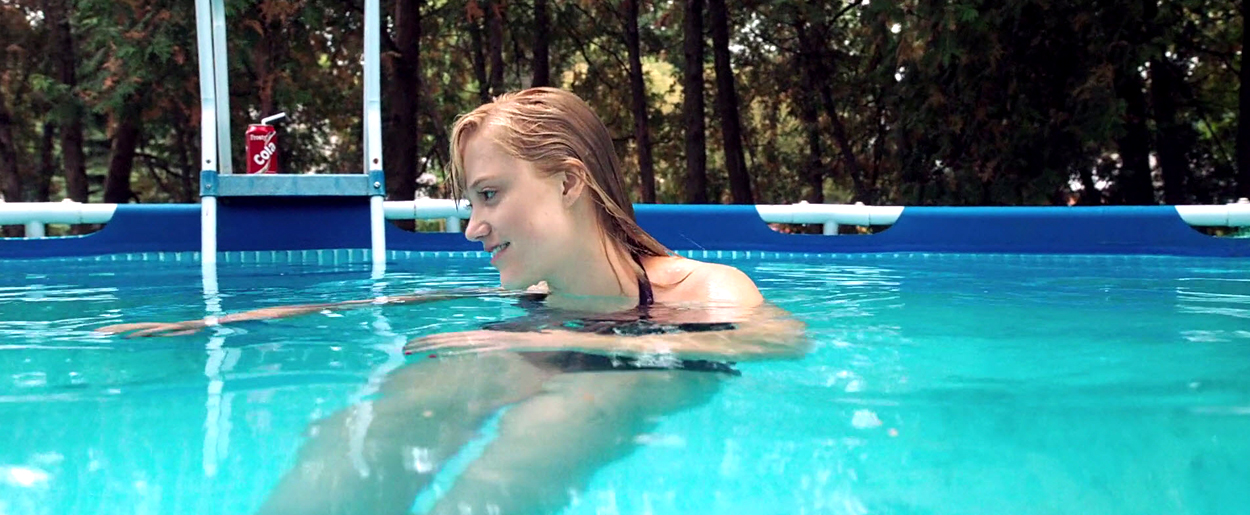 maikamonroe-itfollows00334.jpg